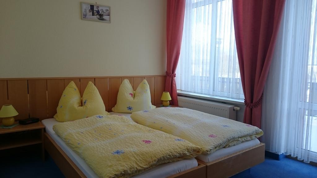 Pension Und Berggasthaus Kapellenstein Geyer Szoba fotó