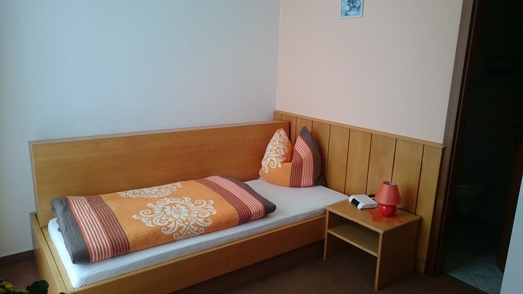 Pension Und Berggasthaus Kapellenstein Geyer Szoba fotó